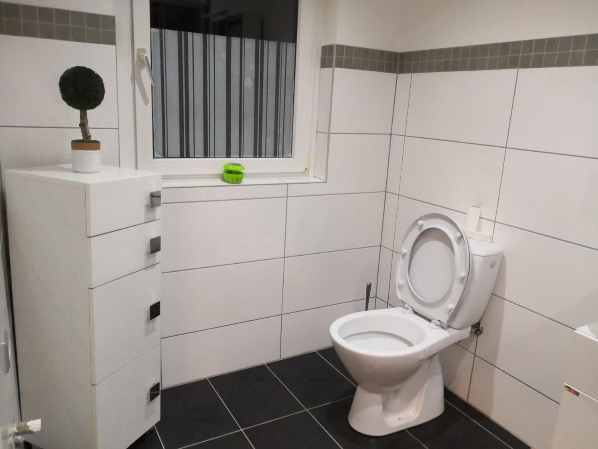 Villa Haus Am Fluss Kall Esterno foto